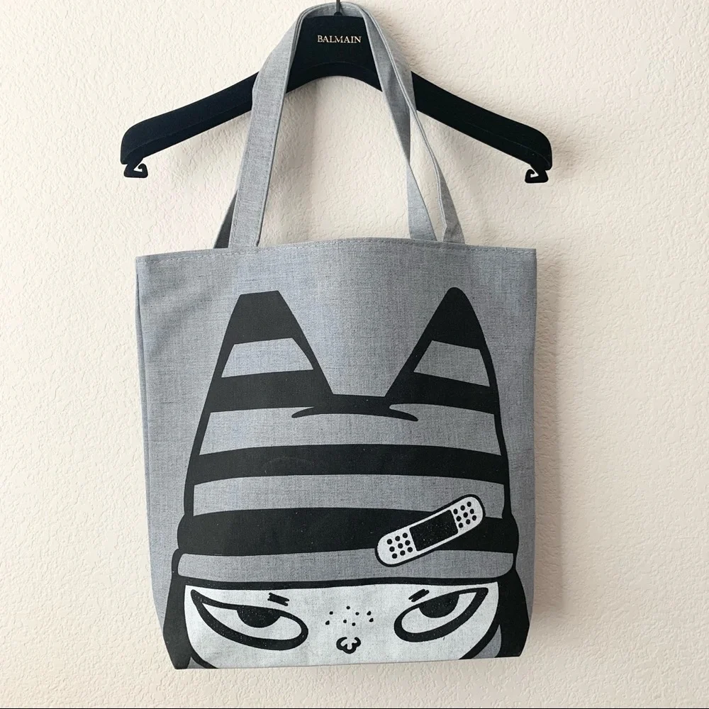 NWOT graphic burglar tote - Picture 9 of 9